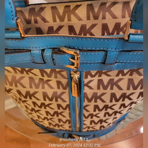 Michael Kors Kingsbury Bucket Bag  Jaqured Logo MK Tote NWOT Designer #712 - Picture 17 of 17